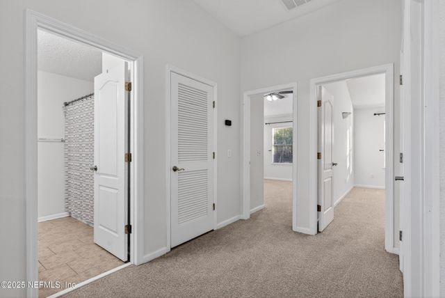 3698 AMERICAN HOLLY Road, Jacksonville, FL 32226