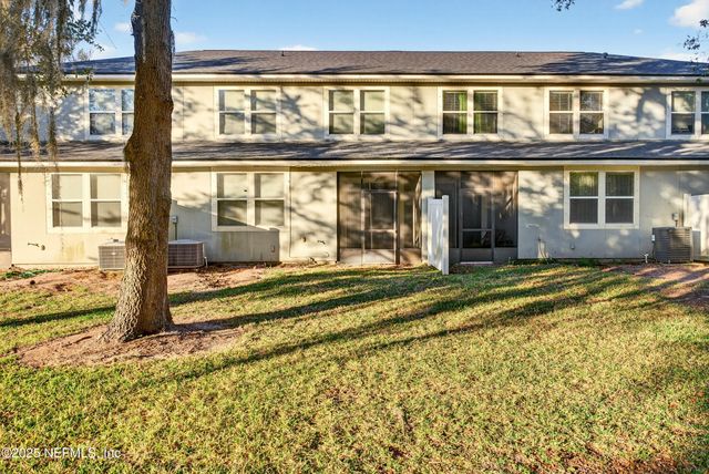 3698 AMERICAN HOLLY Road, Jacksonville, FL 32226