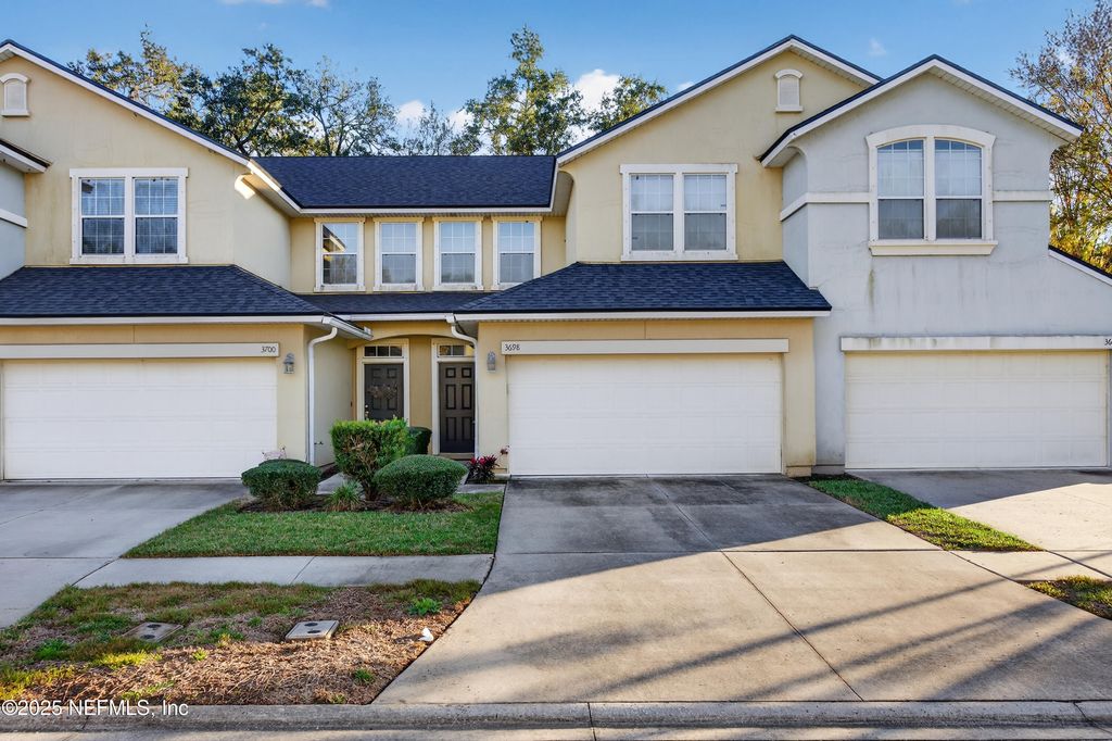 3698 AMERICAN HOLLY Road, Jacksonville, FL 32226