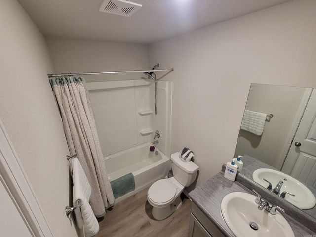 27 Curly Leaf Lane, Conway, AR 72032