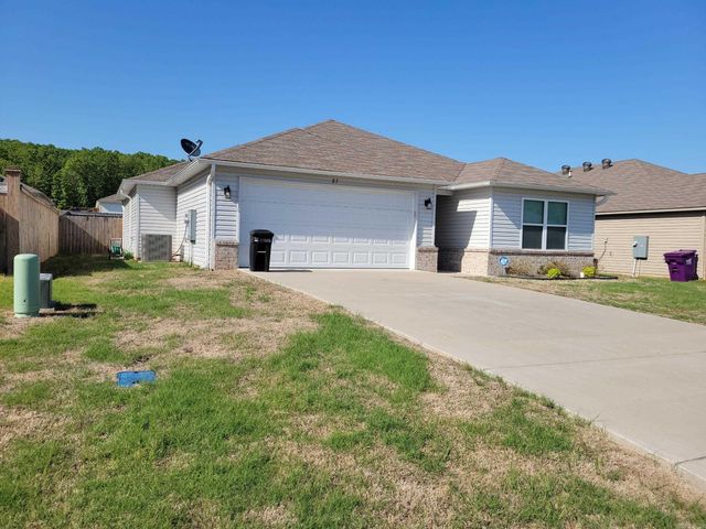 27 Curly Leaf Lane, Conway, AR 72032