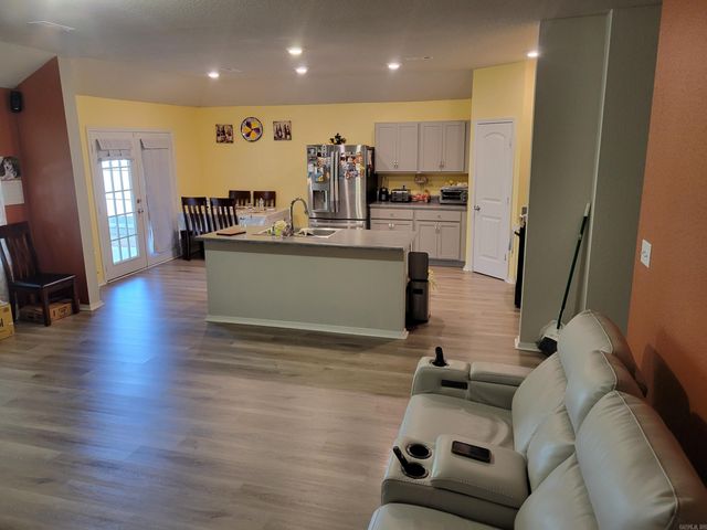 27 Curly Leaf Lane, Conway, AR 72032