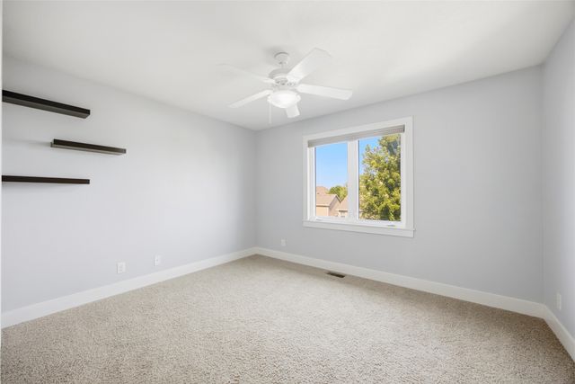 4455 NW 165th Street, Clive, IA 50325
