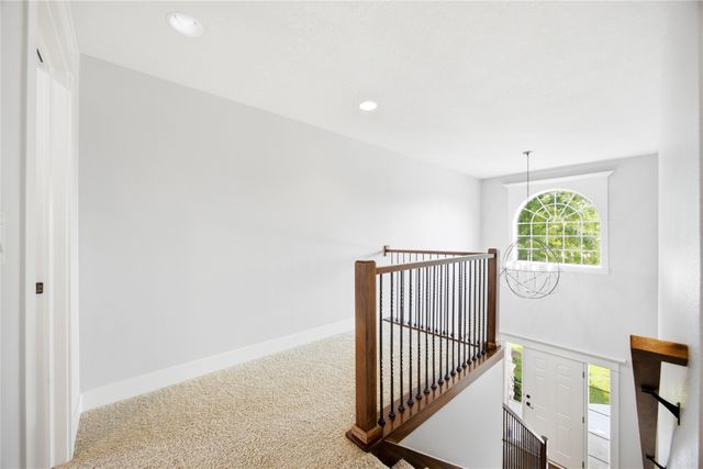 4455 NW 165th Street, Clive, IA 50325