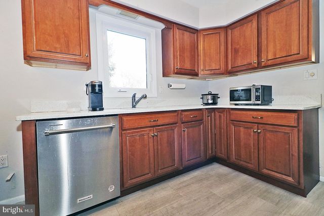 23 ABBEY RD, Brick, NJ 08723