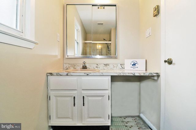 23 ABBEY RD, Brick, NJ 08723