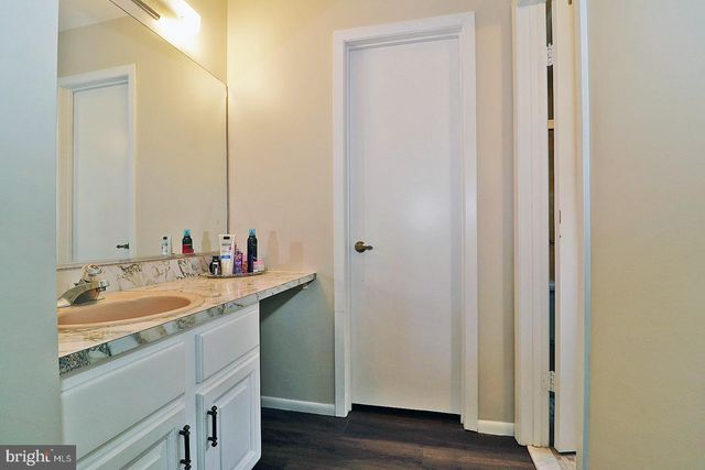 23 ABBEY RD, Brick, NJ 08723