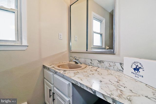 23 ABBEY RD, Brick, NJ 08723