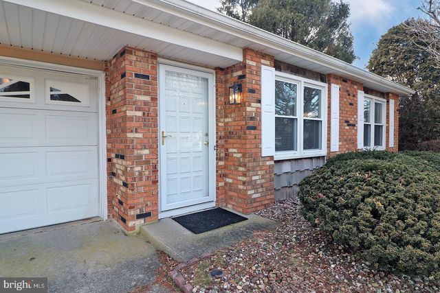 23 ABBEY RD, Brick, NJ 08723
