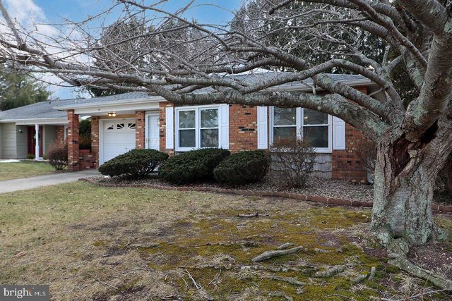 23 ABBEY RD, Brick, NJ 08723