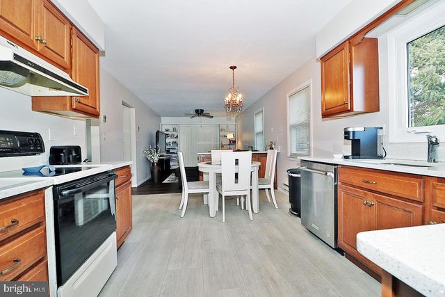 23 ABBEY RD, Brick, NJ 08723