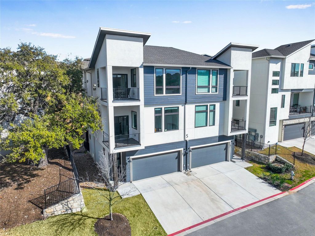 2050 Lohmans Spur RD 501, Lakeway, TX 78734