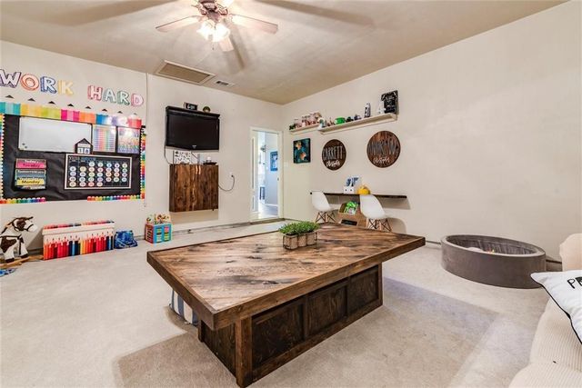 124 Thrasher CV, Leander, TX 78641
