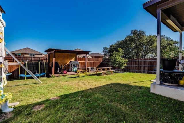 124 Thrasher CV, Leander, TX 78641