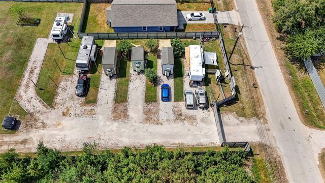 2003 De Soto Street, Houston, TX 77091