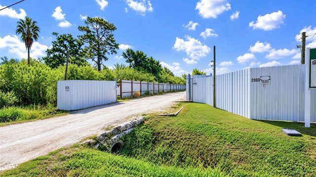 2003 De Soto Street, Houston, TX 77091