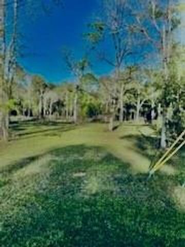 13881 Park Ave, Conroe, TX 77384