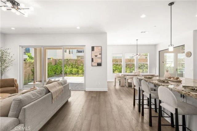 133 Chant, Irvine, CA 92618