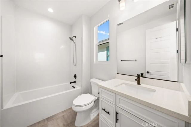 133 Chant, Irvine, CA 92618