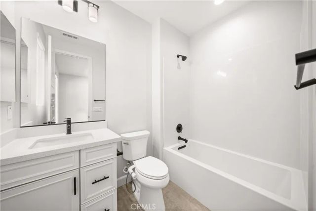 133 Chant, Irvine, CA 92618