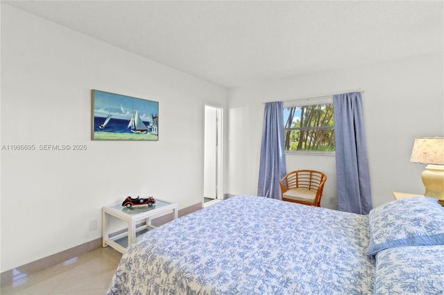 3 Abbey Ln 101, Delray Beach, FL 33446