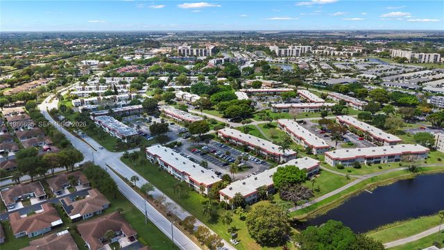 3 Abbey Ln 101, Delray Beach, FL 33446