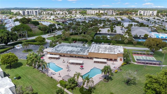 3 Abbey Ln 101, Delray Beach, FL 33446