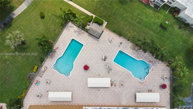 3 Abbey Ln 101, Delray Beach, FL 33446