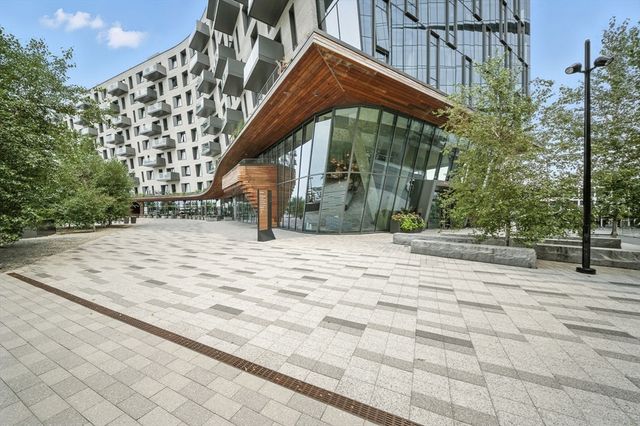 300 Pier 4 Blvd. 3F, Boston, MA 02210
