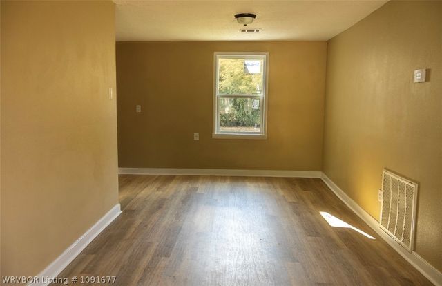 705 8 Street, Barling, AR 72923