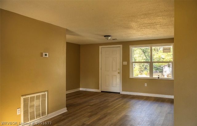 705 8 Street, Barling, AR 72923