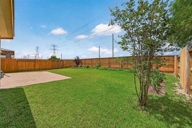 20234 Fossil Valley Lane, Cypress, TX 77433