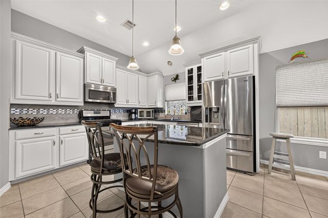 20234 Fossil Valley Lane, Cypress, TX 77433