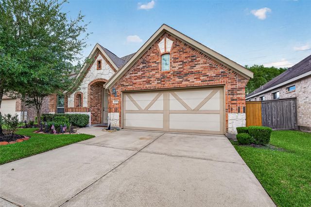 20234 Fossil Valley Lane, Cypress, TX 77433