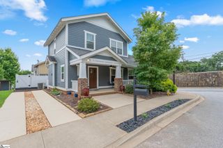2 Seawright Lane, Greenville, SC 29605