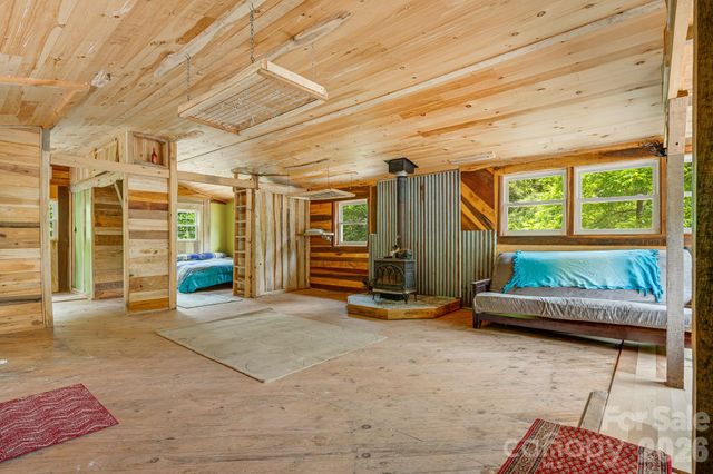 224 Allen Drive, Marshall, NC 28753
