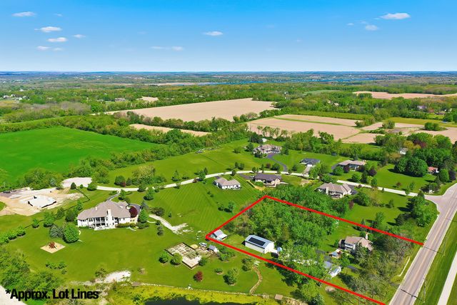 9909 Winn Road, Spring Grove, IL 60081