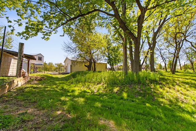 9909 Winn Road, Spring Grove, IL 60081