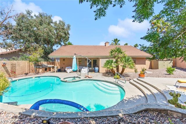 2005 Yosemite Court, Henderson, NV 89074