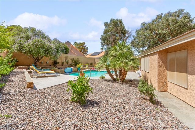 2005 Yosemite Court, Henderson, NV 89074