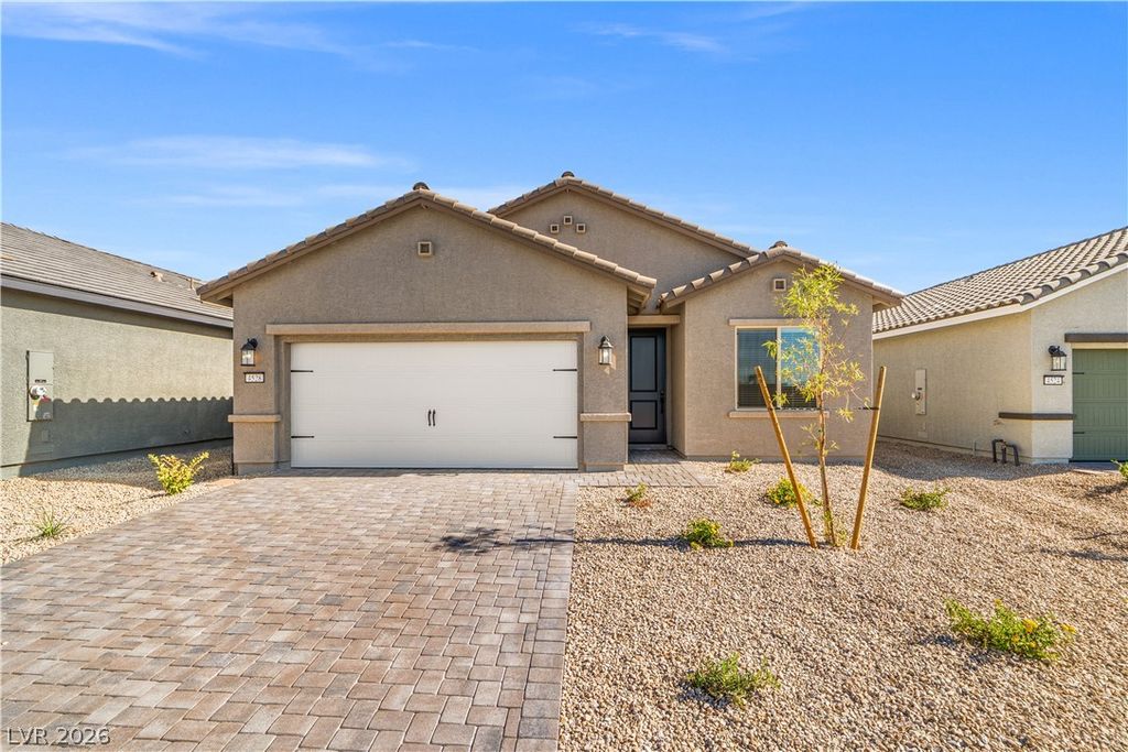 4608 Cave Lake Avenue, North Las Vegas, NV 89032 — exterior