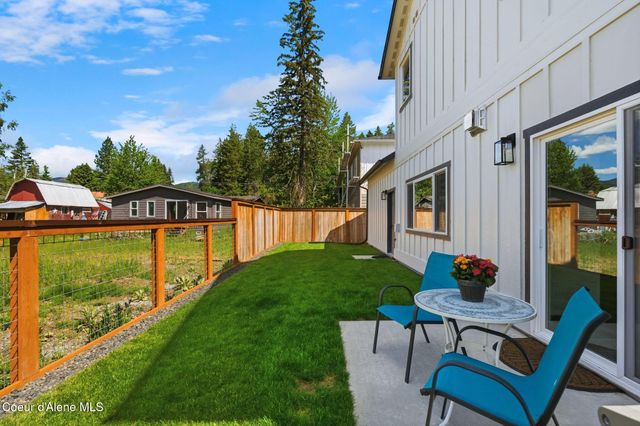140 Madera DR, Sandpoint, ID 83864