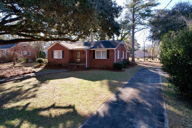 517 Singleton Ave, Kingstree, SC 29556