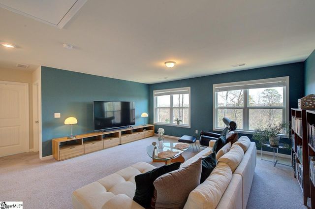 412 Jones Peak Drive, Simpsonville, SC 29681