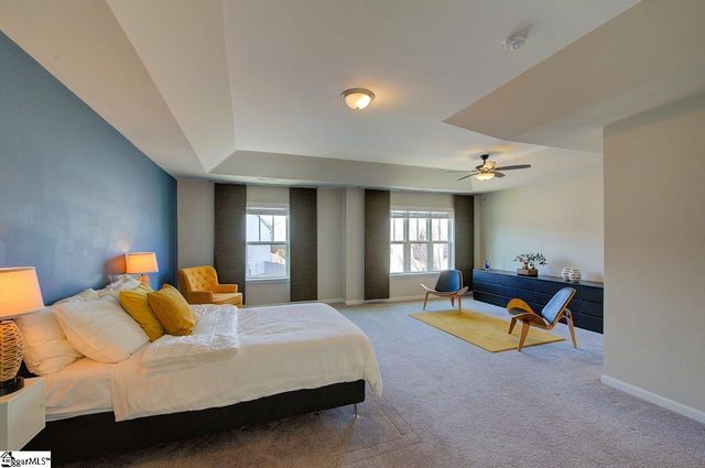 412 Jones Peak Drive, Simpsonville, SC 29681