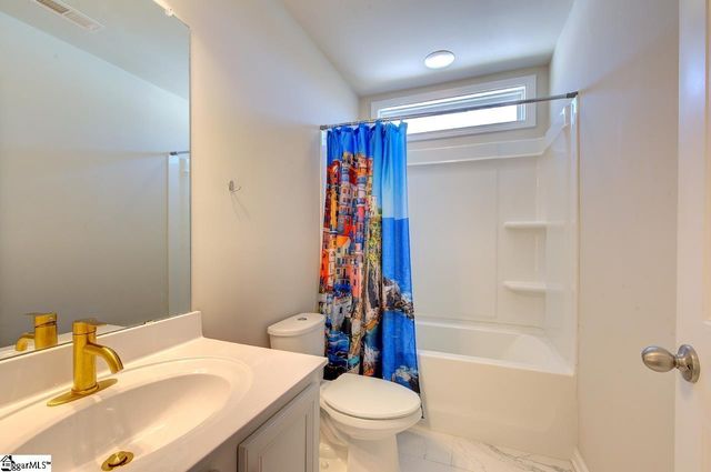 412 Jones Peak Drive, Simpsonville, SC 29681