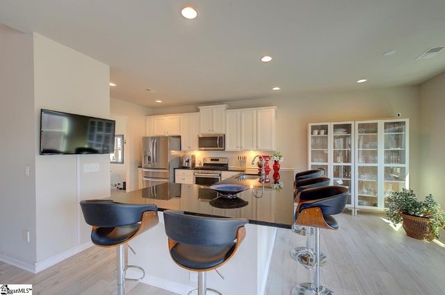 412 Jones Peak Drive, Simpsonville, SC 29681