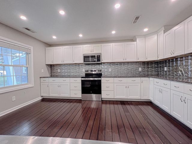 1006 Forestbrook Rd., Myrtle Beach, SC 29579