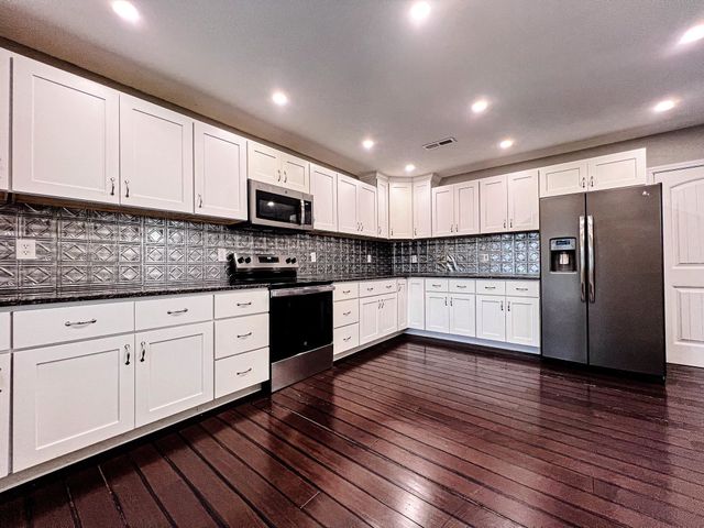 1006 Forestbrook Rd., Myrtle Beach, SC 29579