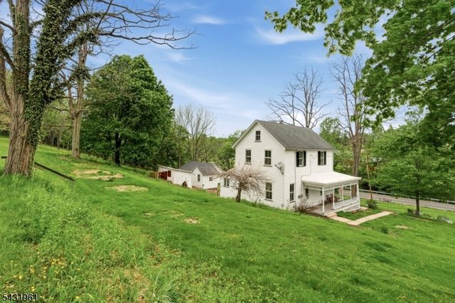 206 Race St, Alexandria Twp., NJ 08867
